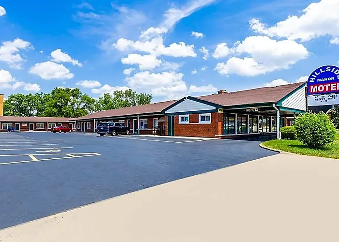 Отель Manor By Oyo Near Oak Brook Chicago Westchester Хиллсайд