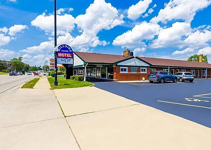 Manor By Oyo Near Oak Brook Chicago Westchester Отель Хиллсайд
